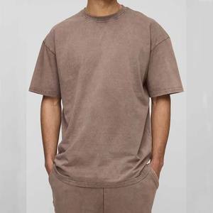 Ensemble Sportif Décontracté d'Été pour Hommes en Gros – T-shirt et Short Personnalisables en Polyester/Coton Respirant à Séchage Rapide - Product Image 3