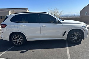 BMW X5 M50i 2022, livraison rapide, voitures d'occasion, vente en gros en gros volume - Product Image 3