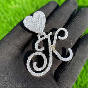 Collier personnalisé tendance avec breloque alphabet et fermoir cœur, en argent 925 rhodié, bijoux fins, pendentif initial en moissanite - Product Image 4