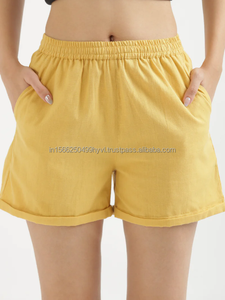 Pantalones cortos informales de lino de secado rápido de verano para mujer, pantalones cortos elásticos de estilo formal medio con logotipo personalizado, transpirables, ecológicos - Product Image 3