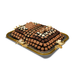 Bandeja de chocolate grande de acero inoxidable con diseño fantástico y detalles en oro para exhibir postres en bodas y fiestas a un precio excelente. - Product Image 1