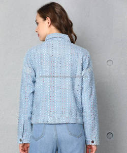 Vestes en jean courtes à perles pour femmes, mode veste de camionneur décontractée Vintage à manches longues, manteau en Denim, vente en gros et personnalisé - Product Image 4