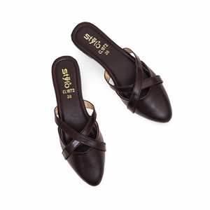 Marrón Casual CL1872 Mule Cómodos zuecos y mulas - Product Image 1