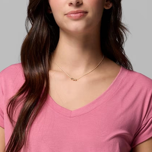 T-shirt décontracté pour femme en polyester respirant et doux avec logo personnalisé, col en V, toucher doux, haut léger pour femme - Product Image 2