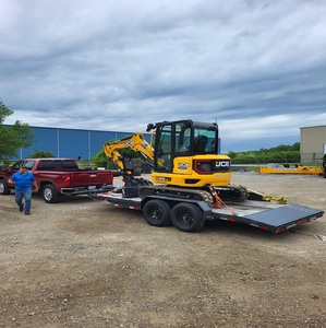 Mini Excavadora Nueva de Alta Calidad con Componentes Hidráulicos Eaton, Motor de Tipo Oruga, Alto Momento de Carga, para Uso Doméstico - Product Image 5