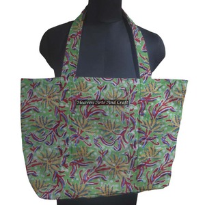 Sac de plage à bandoulière design personnalisé grand sac fourre-tout en toile de coton à imprimé floral sac à bandoulière - Product Image 1