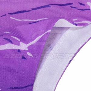 Uniformes de Baloncesto Personalizados en Poliéster Transpirable, Ropa Deportiva para Equipos, Logotipo y Color Personalizados, Alta Calidad para Jugadores Adultos - Product Image 5