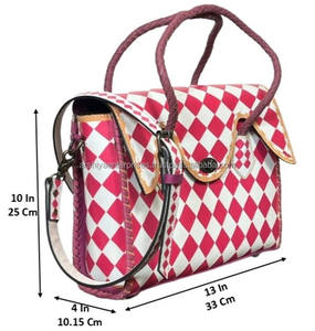 Sac fourre-tout en cuir fait main, rose et blanc à carreaux, élégant sac à main pour femme, sac bandoulière, sac de voyage, sac de travail - Product Image 2