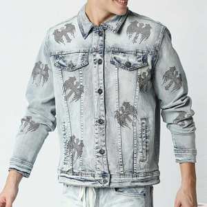 Chaqueta de Mezclilla Unisex Vintage con Lavado Ácido, Chaqueta de Mezclilla con Estampado Digital Personalizado, Estilo Urbano, Oversize, con Capucha y Efecto Desgastado - Product Image 1