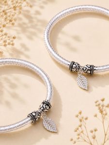 Elegant Silver Leaf Charm Anklet Bracelet for Women and Girls - Product Image 2