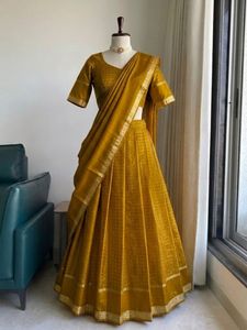 Chaniya Choli de Algodón Romano Premium con Patrón Kali y Dupatta con Estampado Leheriya, para Fiestas, Bodas y Eventos Festivos - Product Image 2