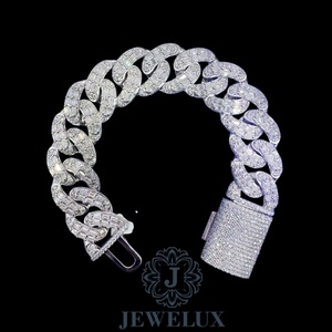 Elegante Brazalete de Diamantes para Mujer con Brillantes Piedras Cintas de Luz a Precio de Exportación - Product Image 3