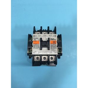 Contactor Magnético FUJI ELECTRIC SC-N2/SE - Equipos y Piezas de Semiconductores de Confianza con Legado Global - Product Image 3