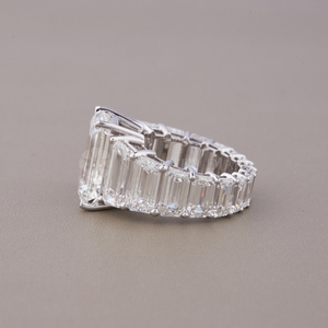 Bague en diamant taille émeraude de conception haut de gamme, diamant créé en laboratoire, or blanc, bijoux fins en diamant pour femmes, provenant d'Inde - Product Image 4