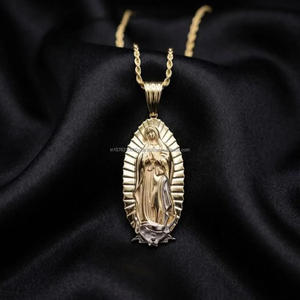 จี้รูปผู้หญิงสไตล์หรูหราจาก Trisha Jewels ประดับเพชรโมอิสซาไนต์ GIA เงินแท้ 925 สองสี ดีไซน์ละเอียดอ่อน สไตล์ฮิปฮอป - Product Image 4