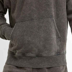 Sweat-shirt à capuche gris foncé pour homme, coupe classique, 100 % coton French Terry, pull décontracté avec poche avant, finition délavée - Product Image 4