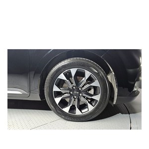 Kia Carnival 2020, 9 Plazas, Versión Signature, 70,694 km, Diésel, Automático, Emisión Euro V, Volante a la Izquierda, Cámara Trasera - Product Image 5