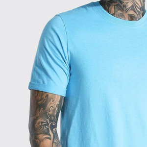 Fabricant de t-shirts en coton uni pour hommes, designs de logo personnalisés, t-shirts pour hommes en vente à bas prix - Product Image 4