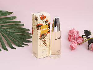 Parfum pour femme CINDY Classic 50ml en spray, de qualité supérieure, prix de gros d'usine, pour usage quotidien, en provenance du Vietnam. - Product Image 4