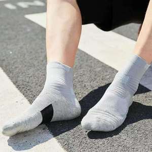 Calcetines de fútbol para hombre, calcetines deportivos para ciclismo, calcetines antideslizantes con almohadillas de agarre para fútbol, ​​baloncesto, nuevos calcetines deportivos - Product Image 5