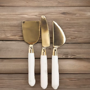 ชุดมีดชีสหุ้มหินอ่อนสีขาวทองหรูหรา (3 ชิ้น) พร้อมส้อมเสิร์ฟ ขายส่งอุปกรณ์ครัว ของตกแต่งงานเลี้ยงแบบกำหนดเอง - Product Image 1