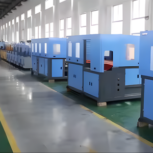 Machine de soufflage semi-automatique à 2 cavités pour la fabrication de bouteilles en plastique PET de petite taille pour boissons et eau, à bas prix - Product Image 2