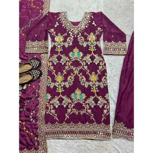 Conjunto de Traje Bordado para Fiesta de Mujer con Codificación Secuencial - Product Image 4