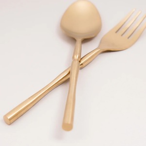Juego de Cubiertos Dorado Mate, Diseño Minimalista, Apto para Lavavajillas, Cubiertos para Boda, Tenedores y Cucharas de Metal con Mango Trenzado - Product Image 3