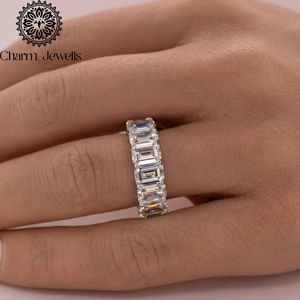 Bague d'éternité de fiançailles en argent avec moissanite taille coussin, plaqué or 18 carats, sertie à griffes, style classique pour femme, de la collection Charm Jewells - Product Image 6