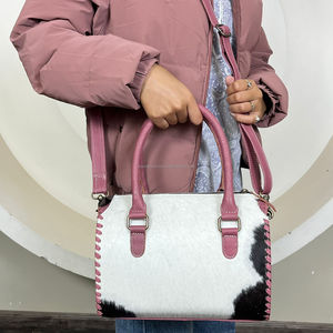 Sac de voyage en cuir de vache véritable pour femmes, grande capacité, style occidental, sac rapide avec fermeture à glissière pour la semaine en plein air - Product Image 5