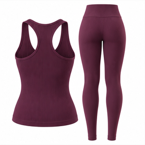 Conjunto Deportivo de Tres Piezas para Mujer, Color Azul Marino, Chaqueta con Cierre, Sujetador Deportivo y Leggings de Cintura Alta (Secado Rápido, Transpirable, Cuello Redondo) - Product Image 2