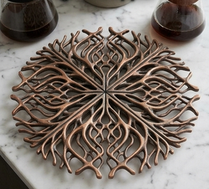 Sous-plat rond en cuivre, résistant à la chaleur, design branche d'arbre, pour décoration de table - Product Image 1