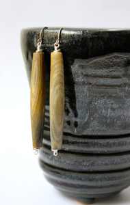 Boucles d'oreilles pendantes écologiques en corne de bœuf et de buffle naturelles, style animalier, bijoux bohèmes, cadeau pour elle - Product Image 4