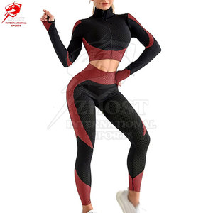 Ensemble de yoga 3 pièces haut de gamme pour femmes actives, matière douce au toucher et style contemporain, vente en gros haute performance - Product Image 3