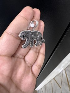 Pendentif Panthère Personnalisé Sertie de Diamants Moissanite VVS Noirs en Alliage Plaqué Argent Micro-Pavé, Breloque Hip Hop Unisexe, Bijou Cadeau - Product Image 3