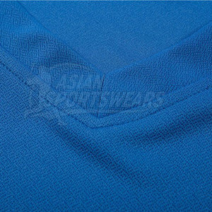 Professional Look Modern Design Soccer Uniform Breathable Moisture Wicking Team Kit for Clubs OEM Service Customizable - Product Image 4