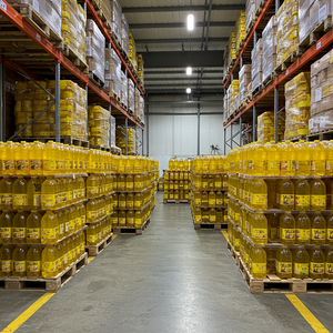 Aceite de Canola Refinado Premium de Alta Pureza, Textura Ligera, Perfil Nutricional Rico, Para Suministro a Granel y Compradores Internacionales de Alimentos - Product Image 4