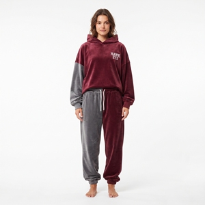 Conjunto de chándal de terciopelo color bloque de moda en granate y gris para mujer, con sudadera de corte holgado, manga larga y hombros caídos, y pantalón jogger. - Product Image 6