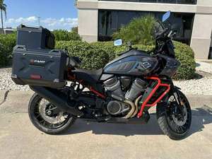 VENTAS RÁPIDAS Motocicleta de Aventura Harley-Davidson CVO Pan America 2025 - Product Image 1
