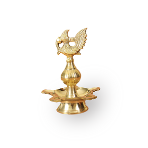 Lampe Diya en laiton, support de lampe traditionnel en forme de paon, lampe de prière décorative pour la maison, support de lampe à huile Diya - Product Image 1