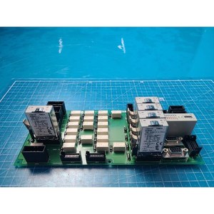 Module d'alimentation RF SCREEN RF-P01A, utilisé comme pièce détachée pour équipement semi-conducteur d'époque - Product Image 5