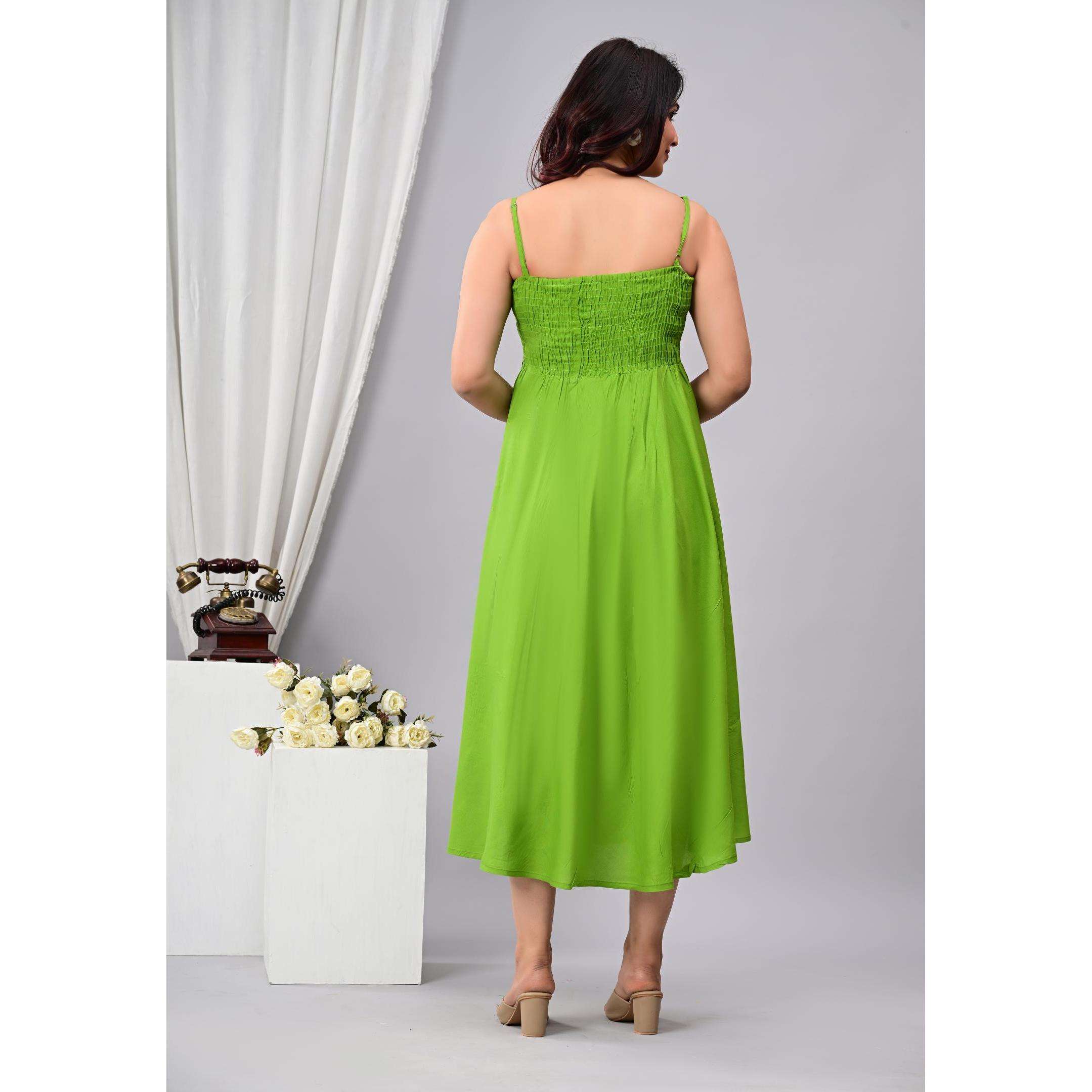 สีเขียว