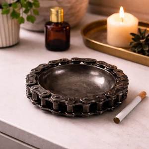 ที่เขี่ยบุหรี่โลหะทรงกลมที่มีการออกแบบชามลึกกันลม - Product Image 3