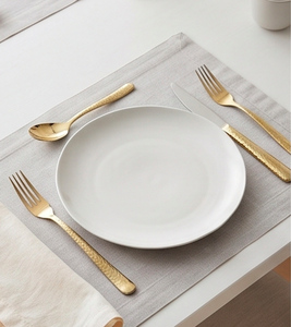 Ensemble de couverts plaqués or martelés, 5 pièces, design moderne, résistant à la rouille, pour mariage et usage domestique - Product Image 3