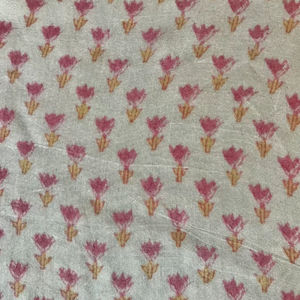 Tissu en coton imprimé à la main – Motif floral Buti |   Textile indien imprimé aux teintures naturelles - Product Image 4