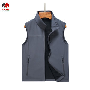 Veste softshell personnalisée Ryan Pro Gear pour homme, tissu confortable et respirant avec logo personnalisé, vêtements décontractés - Product Image 1