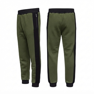 Pantalon de survêtement gris en coton pour garçons avec bandes latérales noires, taille élastique, décontracté, longueur intégrale, pour l'automne - Product Image 3