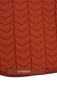 Cinnabar Empowerment Jumping Saddle Pad/Numnah Accesorio ecuestre Premium - Product Image 3