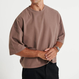Camisetas al por mayor en oferta, camisetas de algodón baratas, ropa casual para hombre y mujer, fabricante de ropa personalizada al por mayor. - Product Image 1