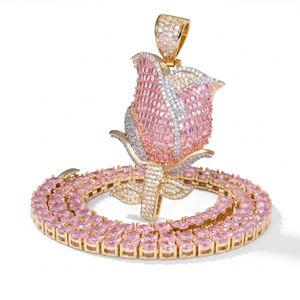 Collar con Colgante de Rosa de Lujo, Chapado en Oro de 18K, Diseño de Flor con Cristales de Estrás, Cadena con Cuentas, Joyería Unisex para Regalo - Product Image 2